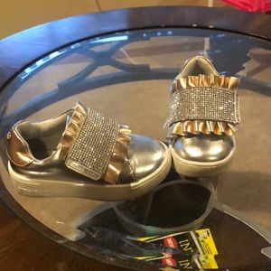 Toddler shoes